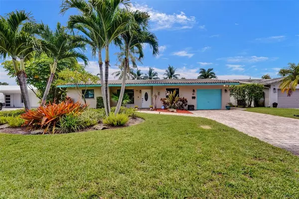 Pompano Beach, FL 33060,60 SE 10th St