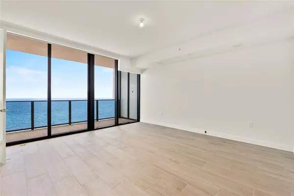 Pompano Beach, FL 33062,900 N Ocean Blvd. #1604