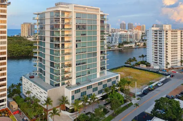 Fort Lauderdale, FL 33304,920 Intracoastal Dr #801