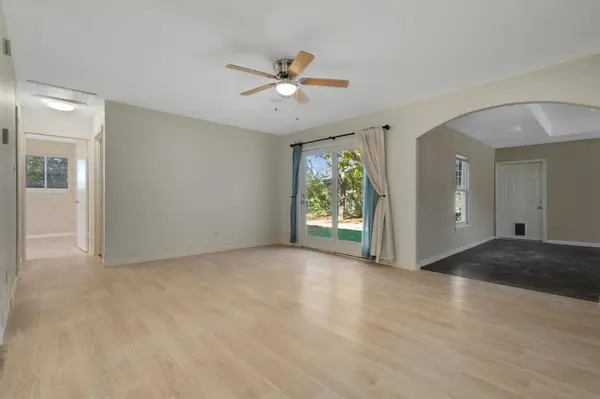 Denton, TX 76209,2821 N Bell Avenue