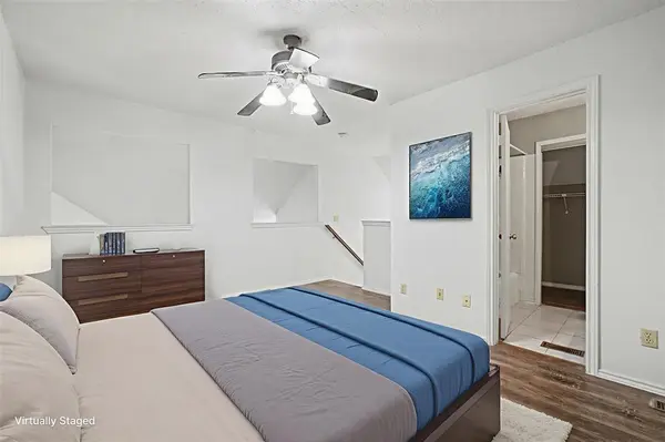 Dallas, TX 75243,9827 Walnut Street #210