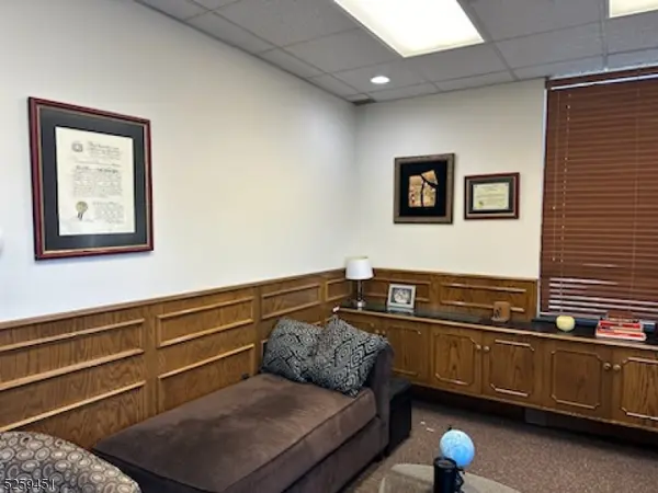 Elizabeth City, NJ 07208,700 North Broad St