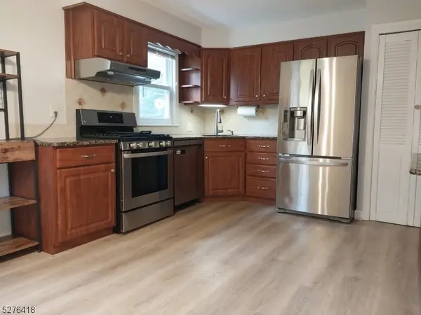 West Orange Twp., NJ 07052,13 Shrump Pl