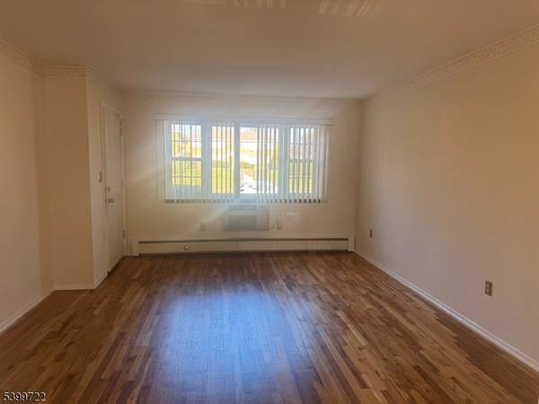 39A Atherton Ct #A, Wayne Twp., NJ 07470