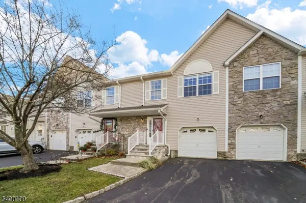 13 Jill Ct, Franklin Twp., NJ 08873
