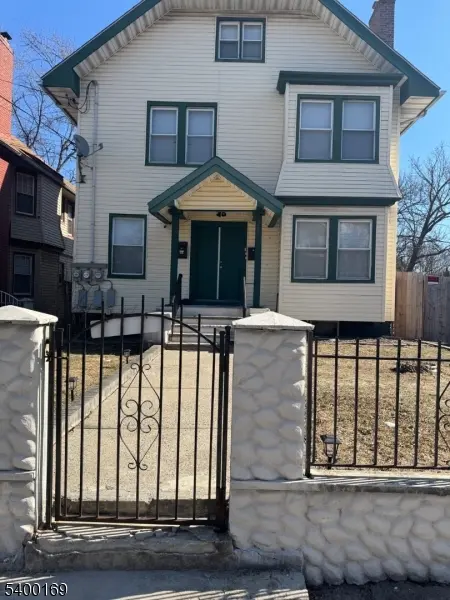 284 Seymour Ave, Newark City, NJ 07112