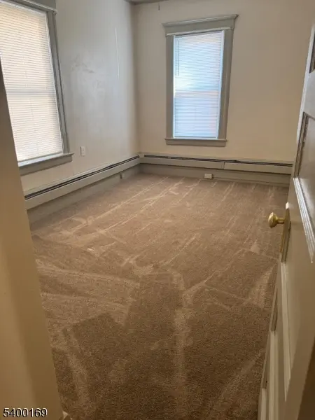 Newark City, NJ 07112,284 Seymour Ave