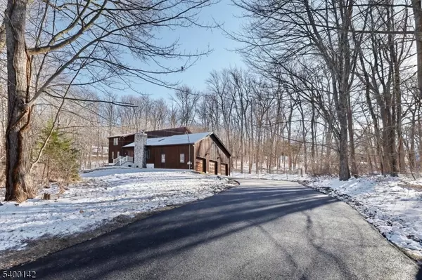 Vernon Twp., NJ 07461,6 Maple Dr