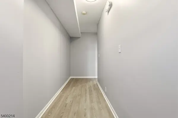 Newark City, NJ 07108,790 S 14Th St