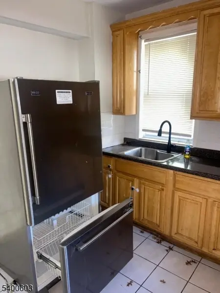 Newark City, NJ 07112,241 Osborne Ter