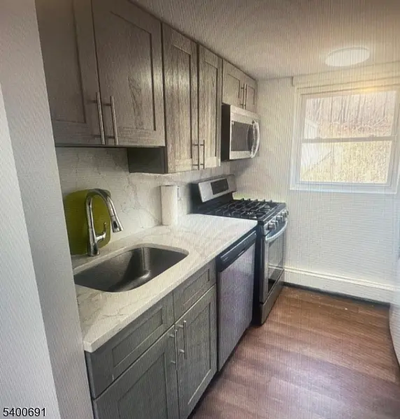 Washington Twp., NJ 07853,22 Spring Ln