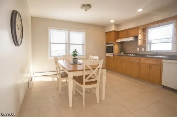 Clifton City, NJ 07011,15 Sanford St