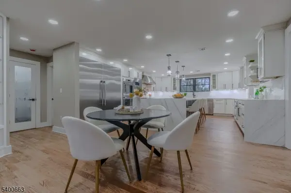 Ridgewood Village, NJ 07450,547 Highland Ave