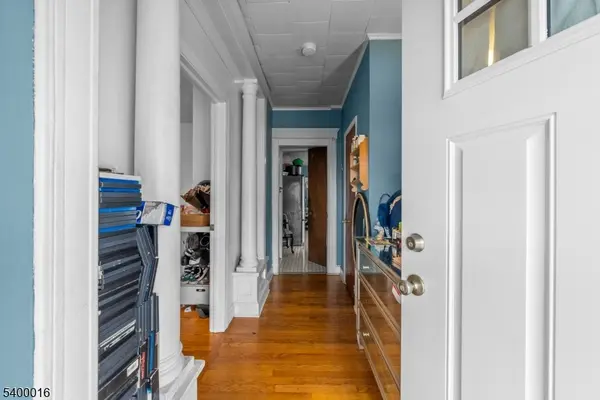 Morristown Town, NJ 07960,11 Hazel St