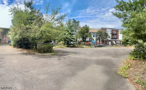 Paterson City, NJ 07522,66-68 N Main St