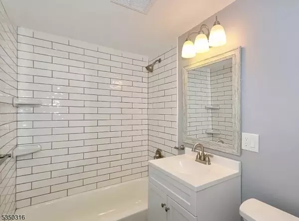 Garwood Boro, NJ 07027,321 South Ave