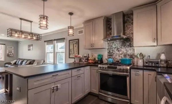 Fair Lawn Boro, NJ 07410,34 Heights Ave