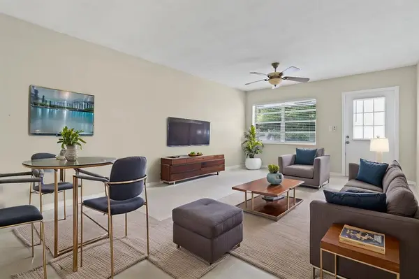 Pompano Beach, FL 33060,751 Pine Dr #204