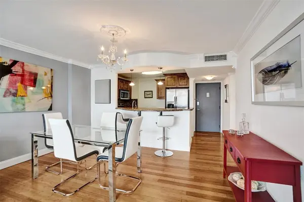 Fort Lauderdale, FL 33308,3015 N Ocean Blvd #15J