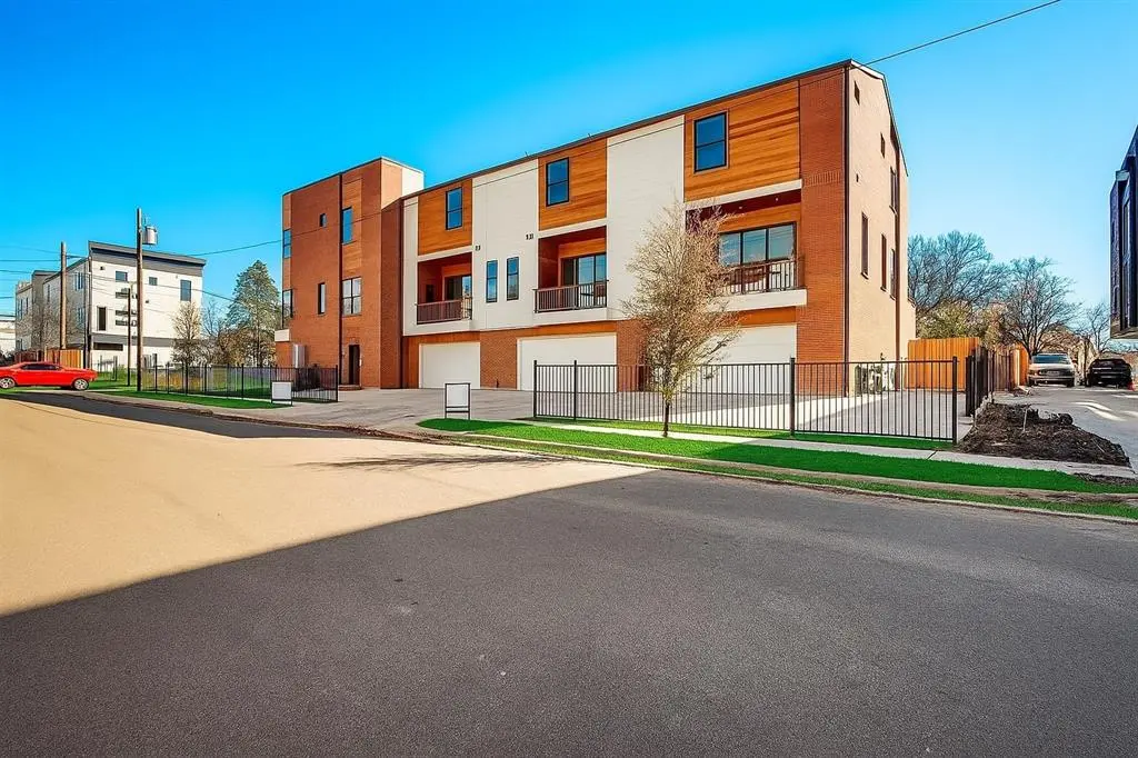 Dallas, TX 75204,1931 N Prairie Avenue #2