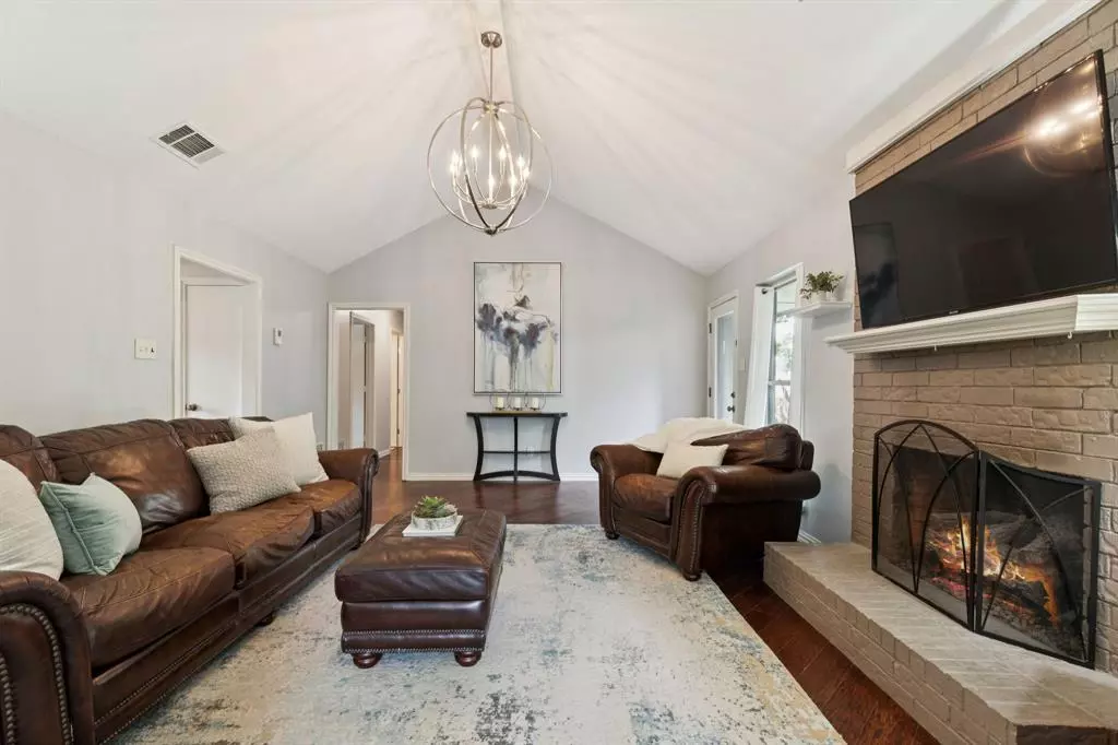 Coppell, TX 75019,132 Mockingbird Lane