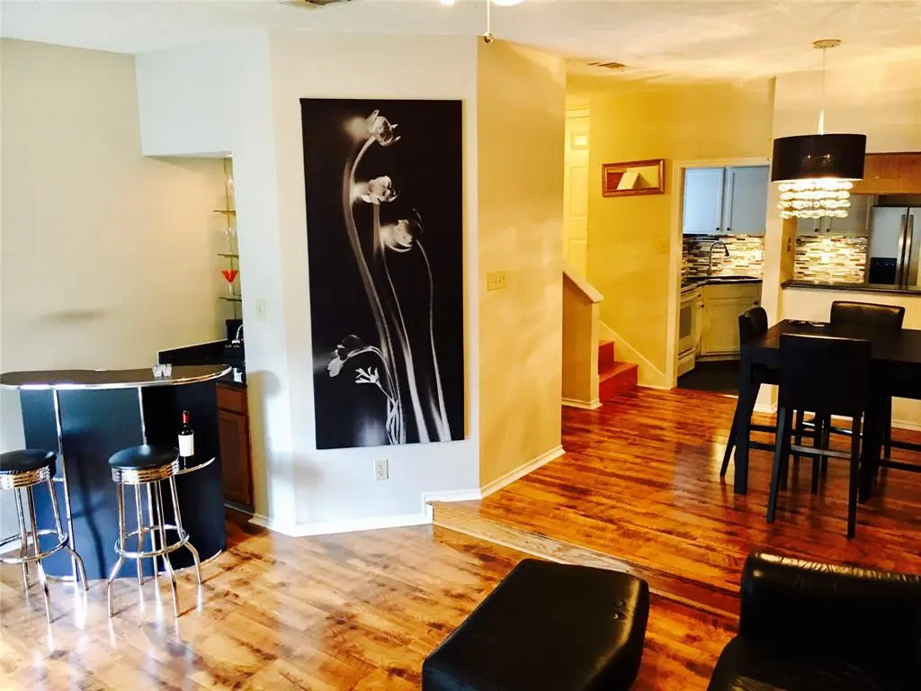 Addison, TX 75001,4067 Beltway Drive #114