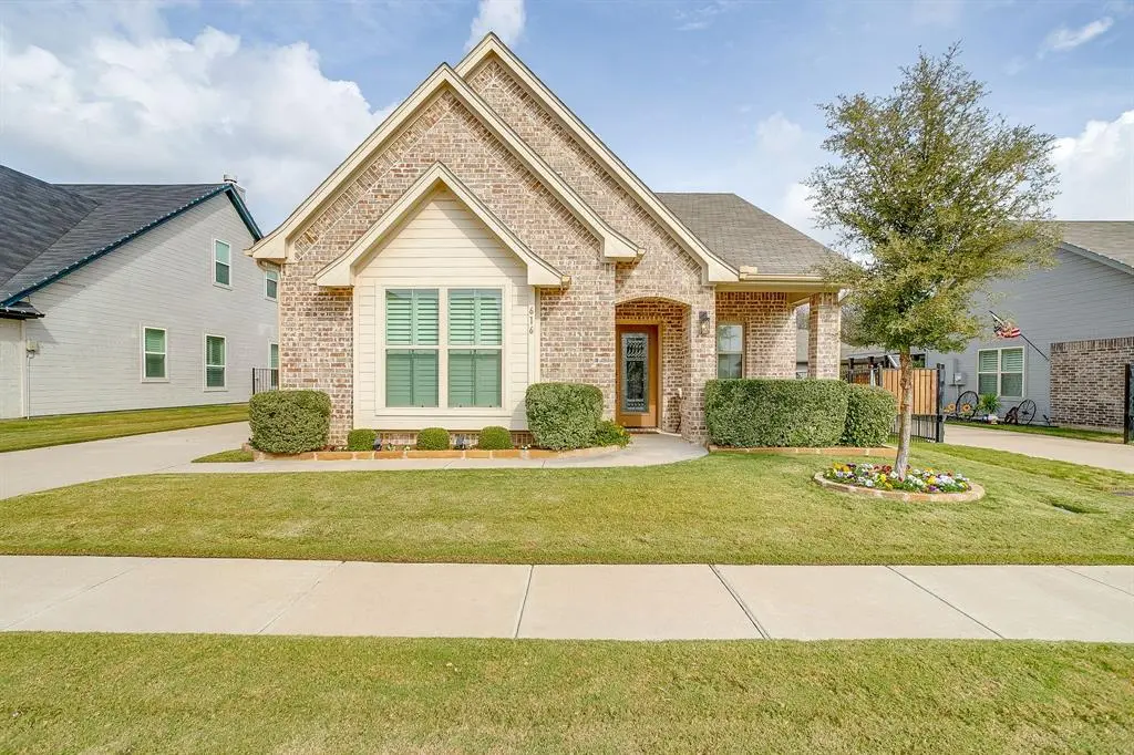 Burleson, TX 76028,616 Joy Court