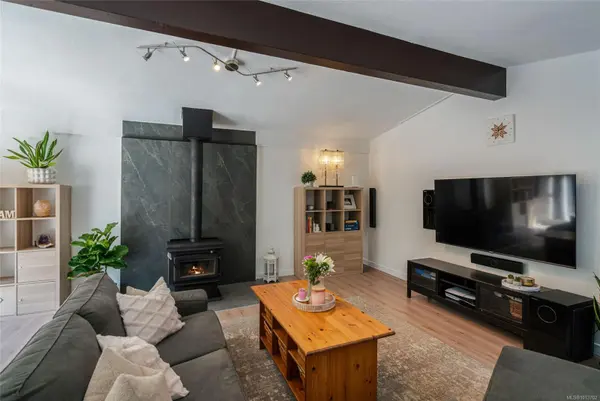 1353 Englishman River Rd, Errington, BC V0R 1V0