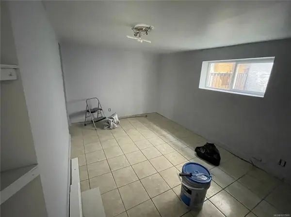 3623 4th Ave, Port Alberni, BC V9Y 4H5