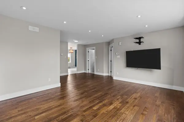 9 Bairds Lane, Conception Bay South, NL A1W 4X4