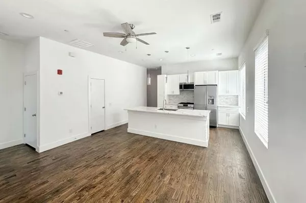 Dallas, TX 75204,1931 N Prairie Avenue #2