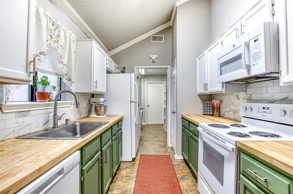 Fort Worth, TX 76123,2817 Country Creek Lane