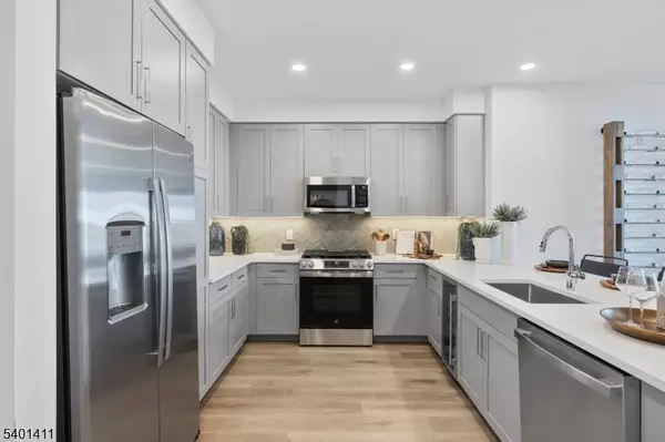 2000 Schindler Dr #A13, South Amboy City, NJ 08879