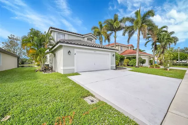 Boynton Beach, FL 33436,8236 White Rock Cir