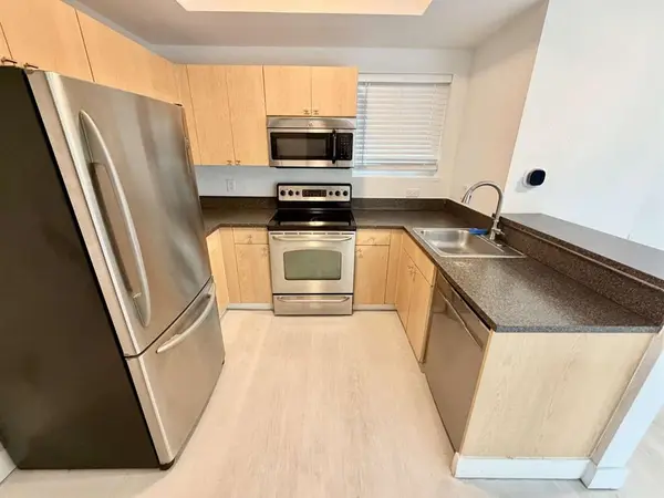 Miami, FL 33138,7516 NE 1st Ave #302