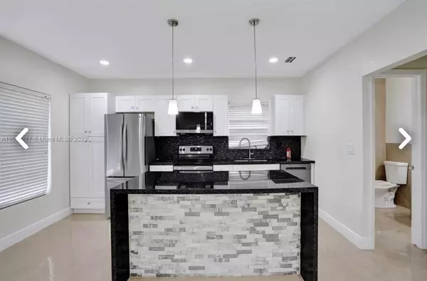 Hollywood, FL 33024,6720 Coolidge St