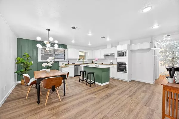 Benbrook, TX 76126,1301 Mildred Lane