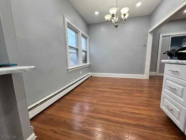 Newark City, NJ 07106,51 Poe Ave #3