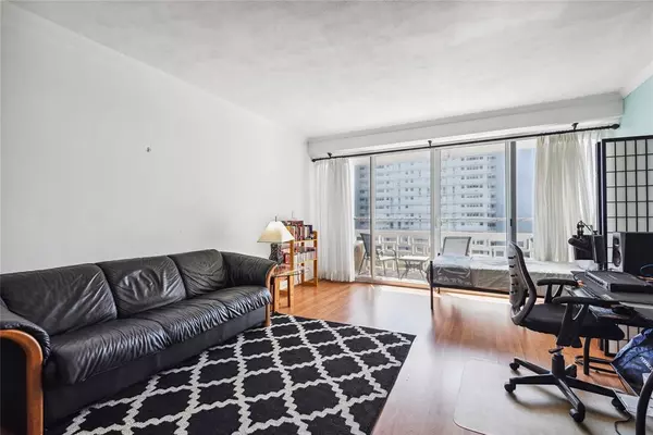 Fort Lauderdale, FL 33316,1900 S Ocean Dr #604