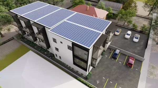 733 NW 70th #2, Miami, FL 33150