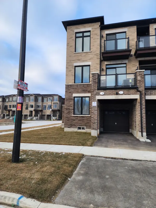 Vaughan, ON L4H 5L5,102 Thule ST