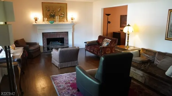 Elizabeth City, NJ 07208,730 Salem Ave