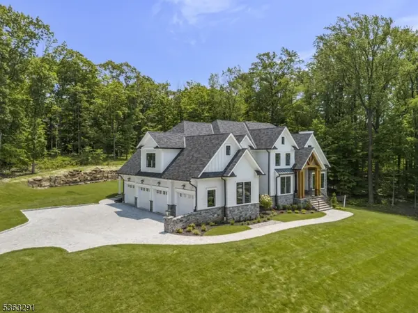 Warren Twp., NJ 07059,8 Cobblestone Ct