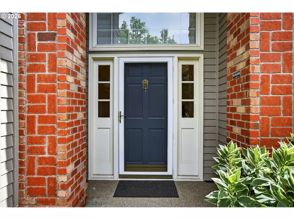 Lake Oswego, OR 97035,5530 BAY CREEK DR