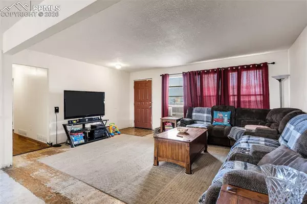 Canon City, CO 81212,1316 York AVE