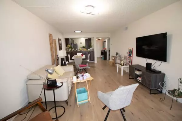 Pompano Beach, FL 33063,6007 Coral Lake Dr #107