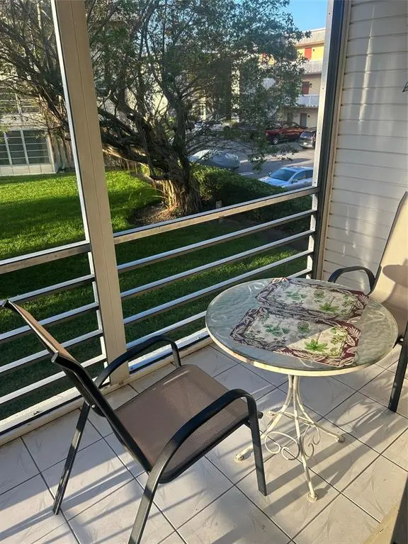 Fort Lauderdale, FL 33313,4321 NW 16th St #202C