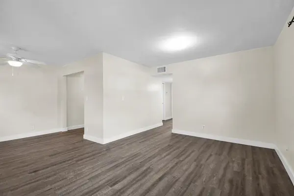 Hollywood, FL 33020,2460 Taylor St