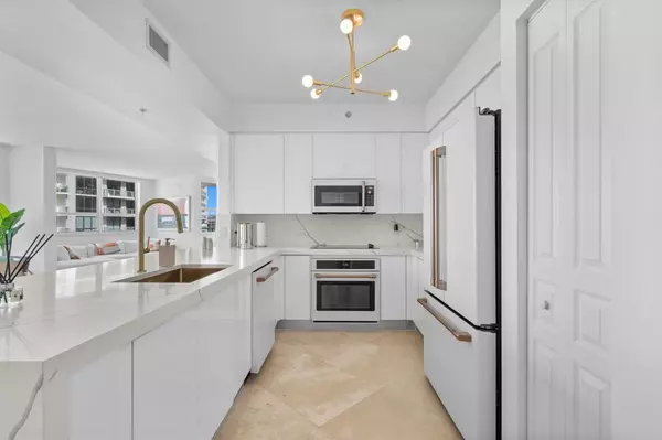 Fort Lauderdale, FL 33301,350 SE 2nd St #2670