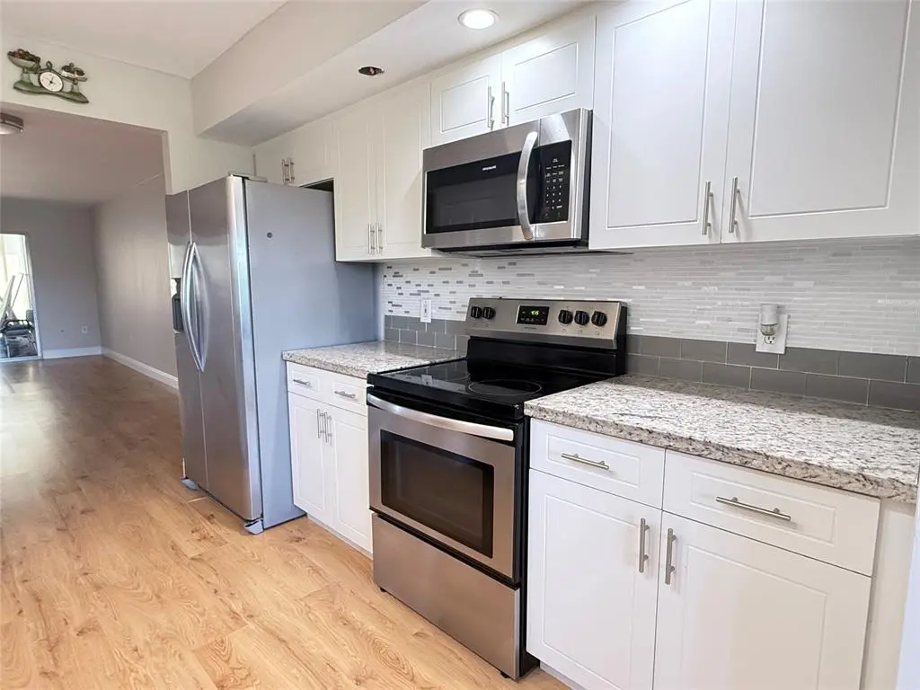 Pembroke Pines, FL 33027,550 SW 137th Ave #312 L